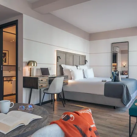 Pestana Vintage Center Otel 4*