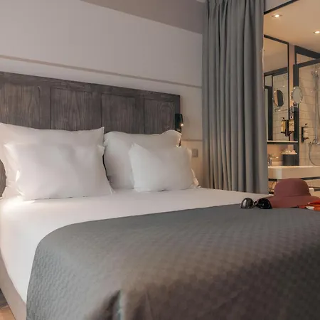 Отель Pestana Vintage Center 4*