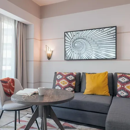 Pestana Vintage Center