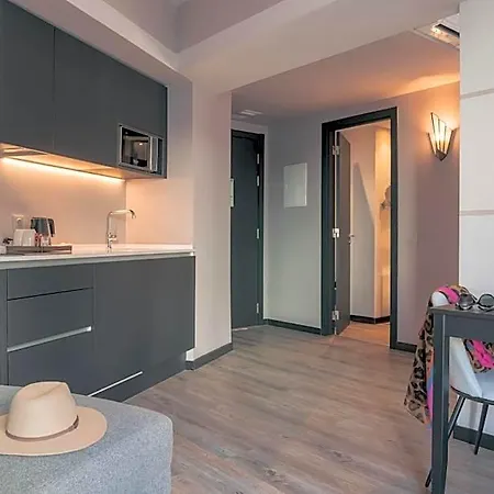 Pestana Vintage Center Hotel