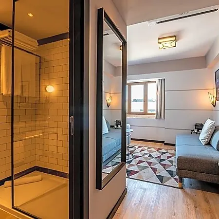 Pestana Vintage Center 4* Lisbona