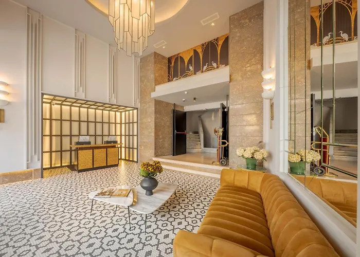 Pestana Vintage Center Hotel 4*