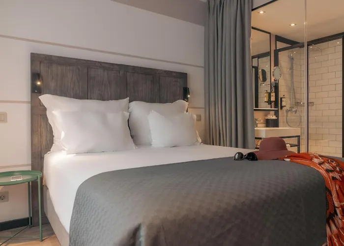 Hotel Pestana Vintage Center 4*