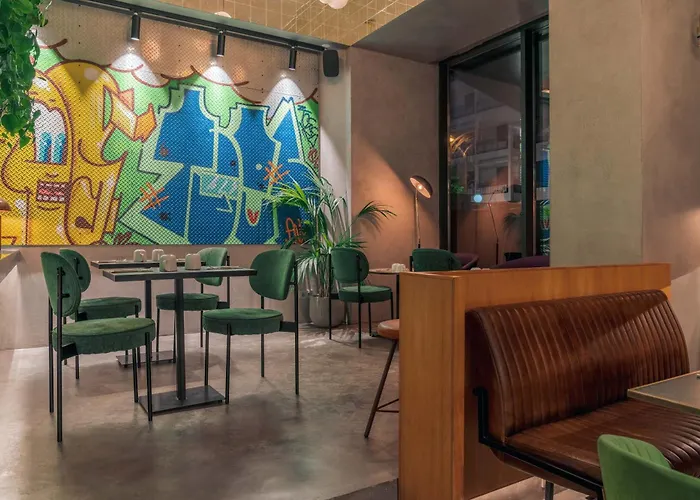 Pestana Vintage Center Hotel